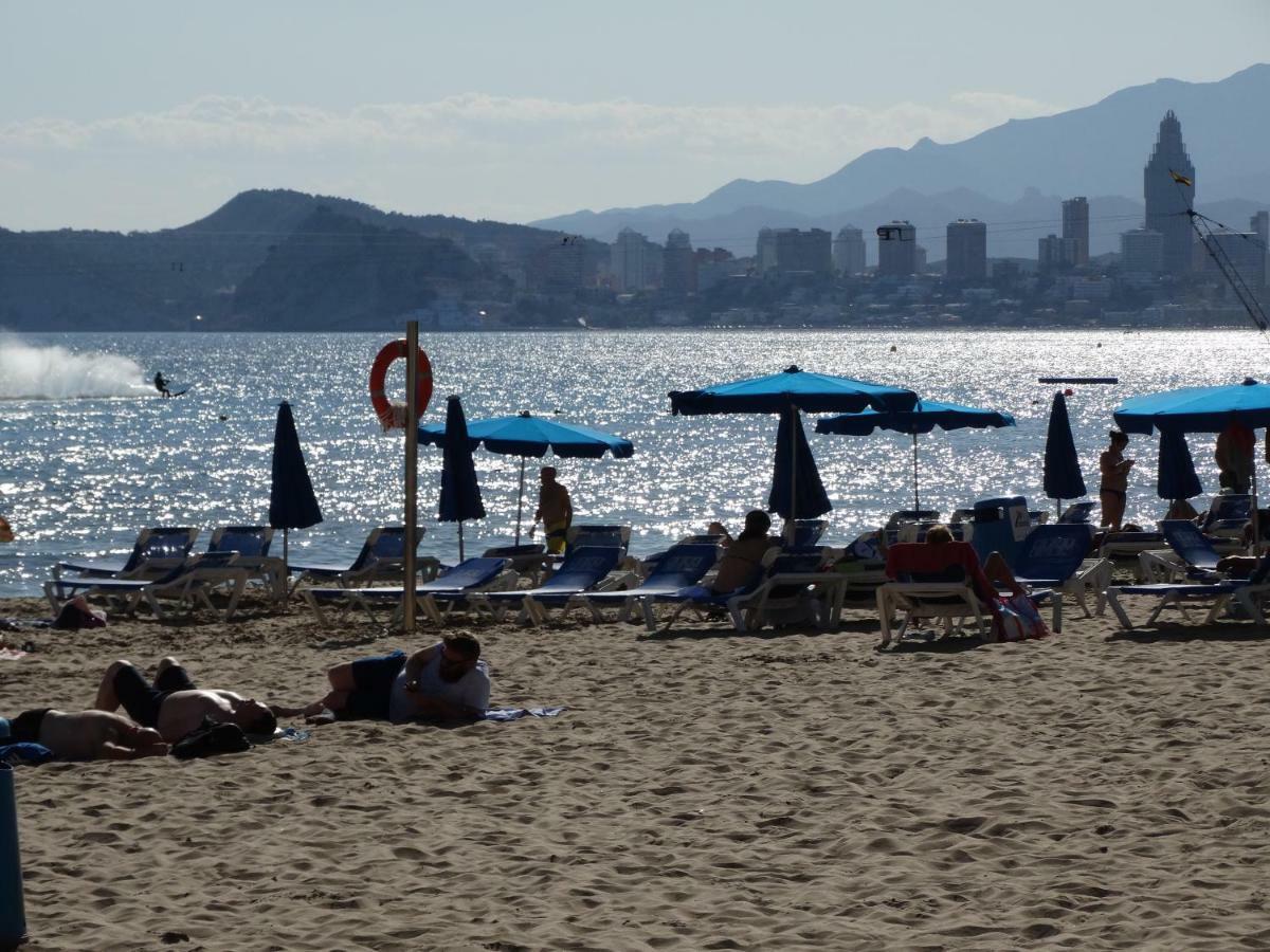 Apartment 2 Bedrooms, 250M Levante Beach Benidorm Dış mekan fotoğraf